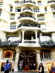gaudi's casa milà