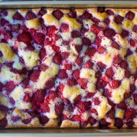 strawberry summer sheet cake